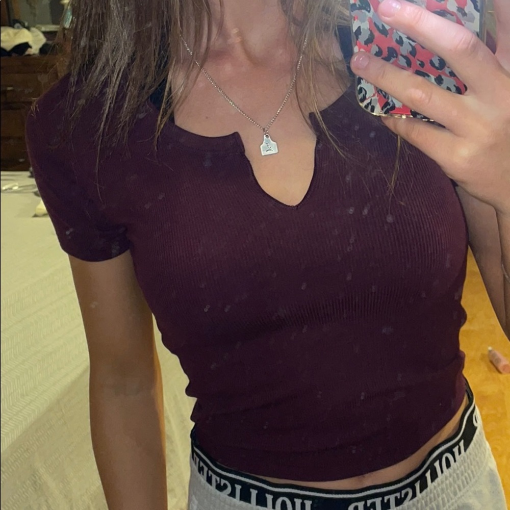 burgundy notch neck top
